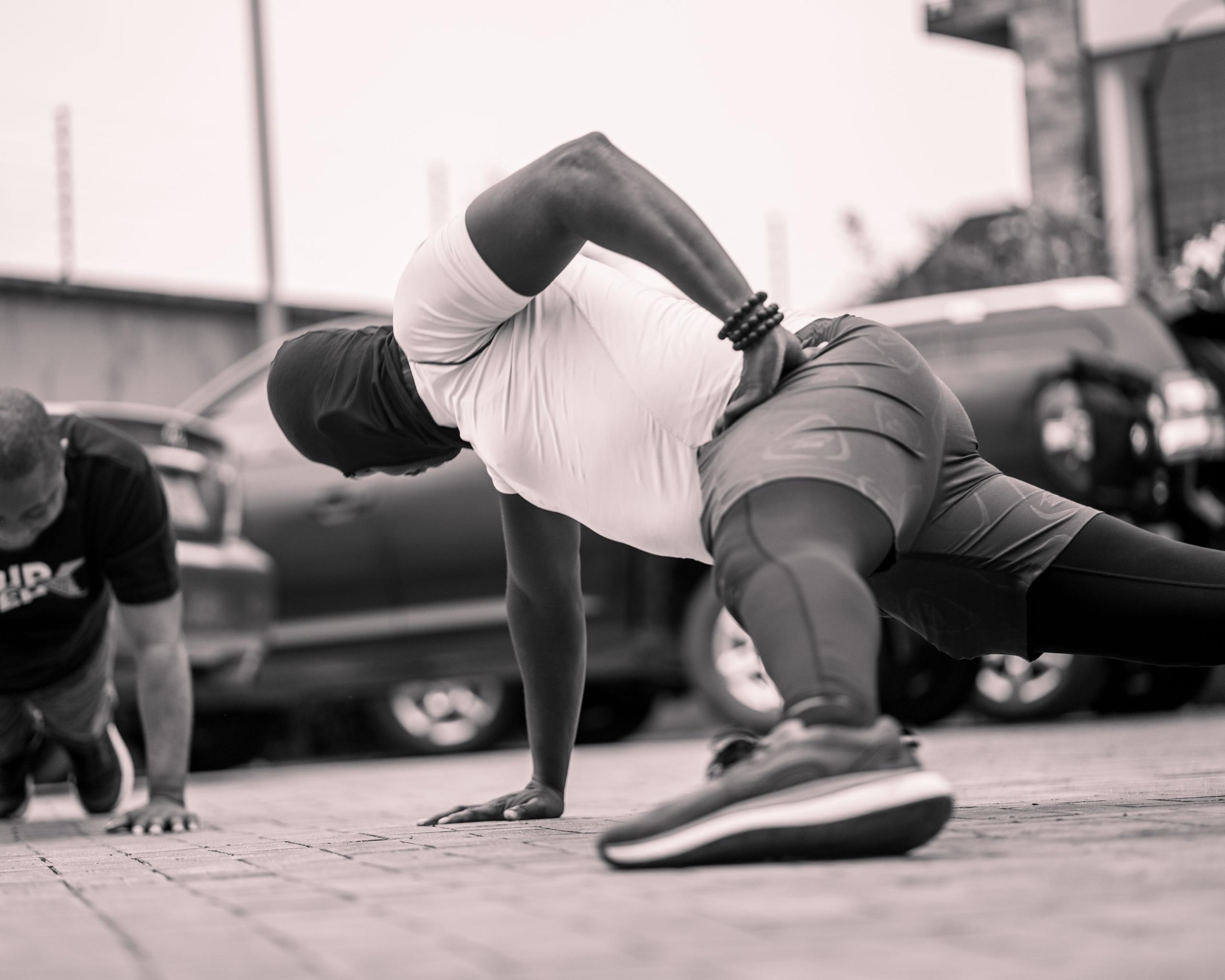 Push Up Challenge with De Fitness General